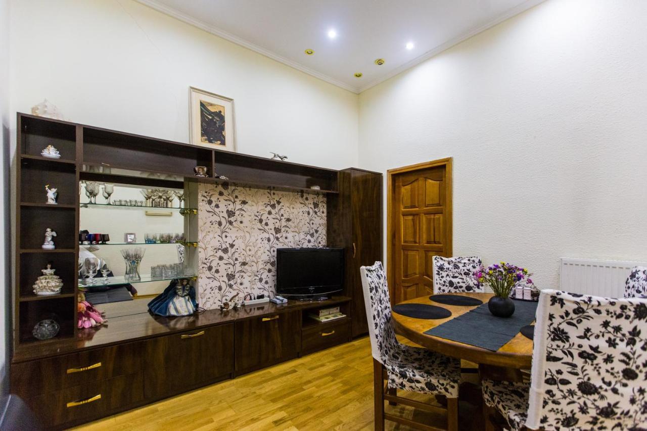 Apartment In The City Centre 리비프 외부 사진